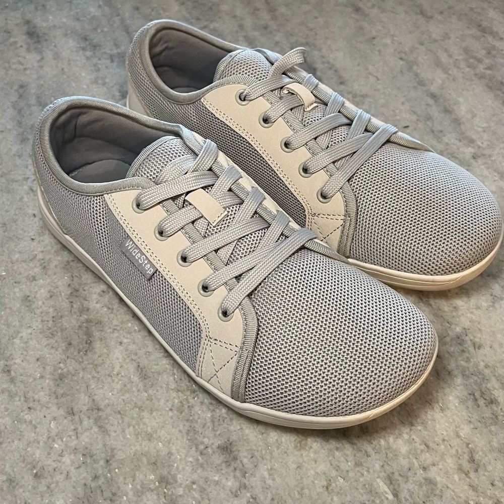 Womens Gray Widestep Casual Sneakers